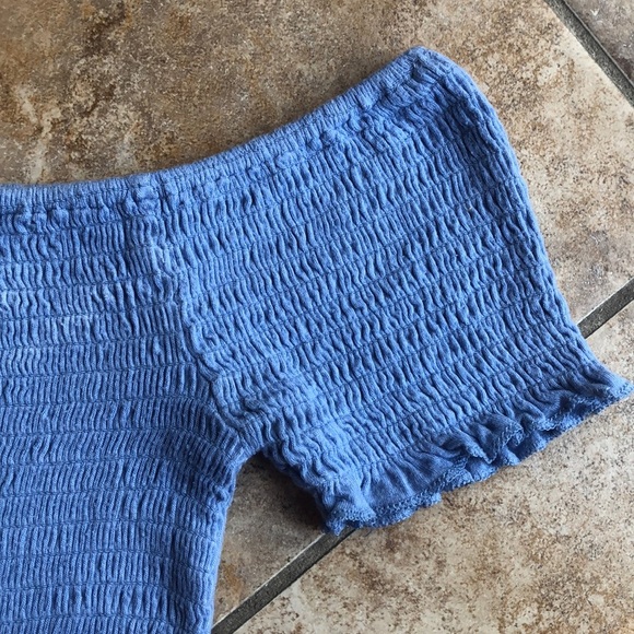 Full tilt off the shoulder blue runched top - Picture 2 of 3